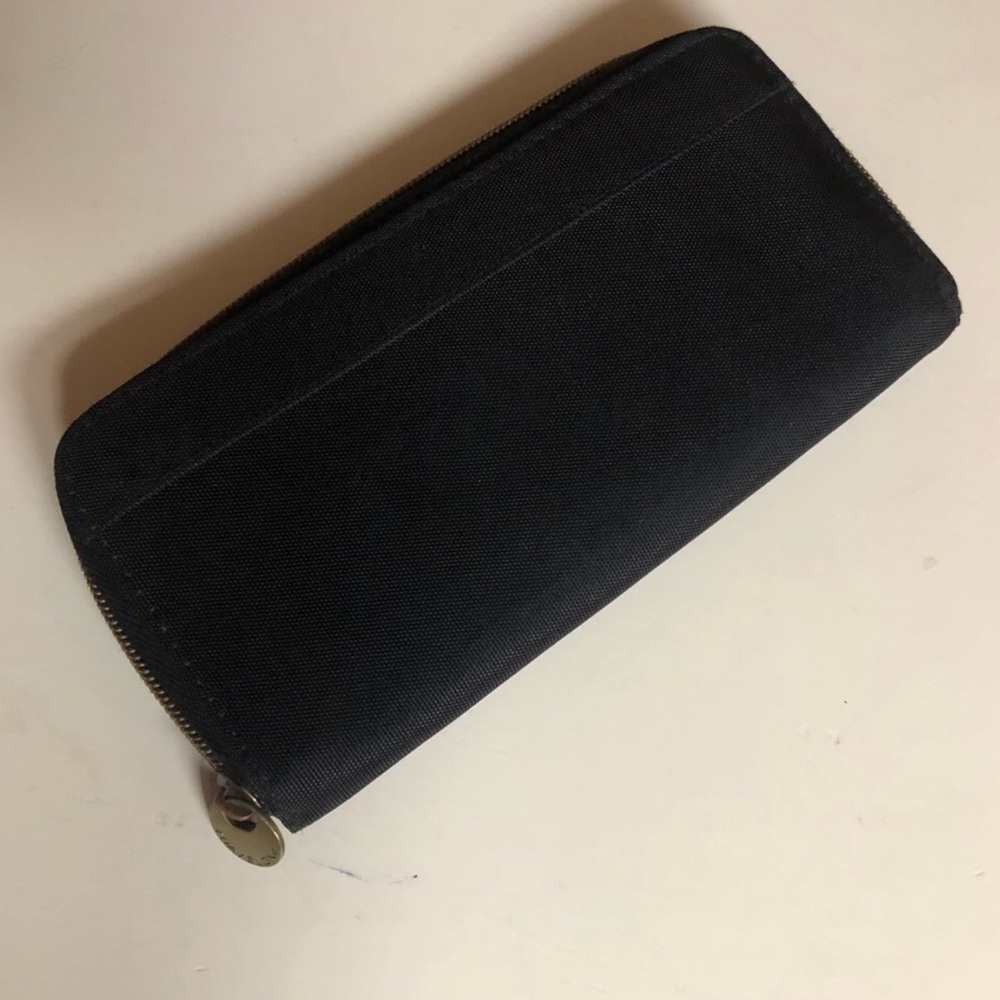 Black wallet